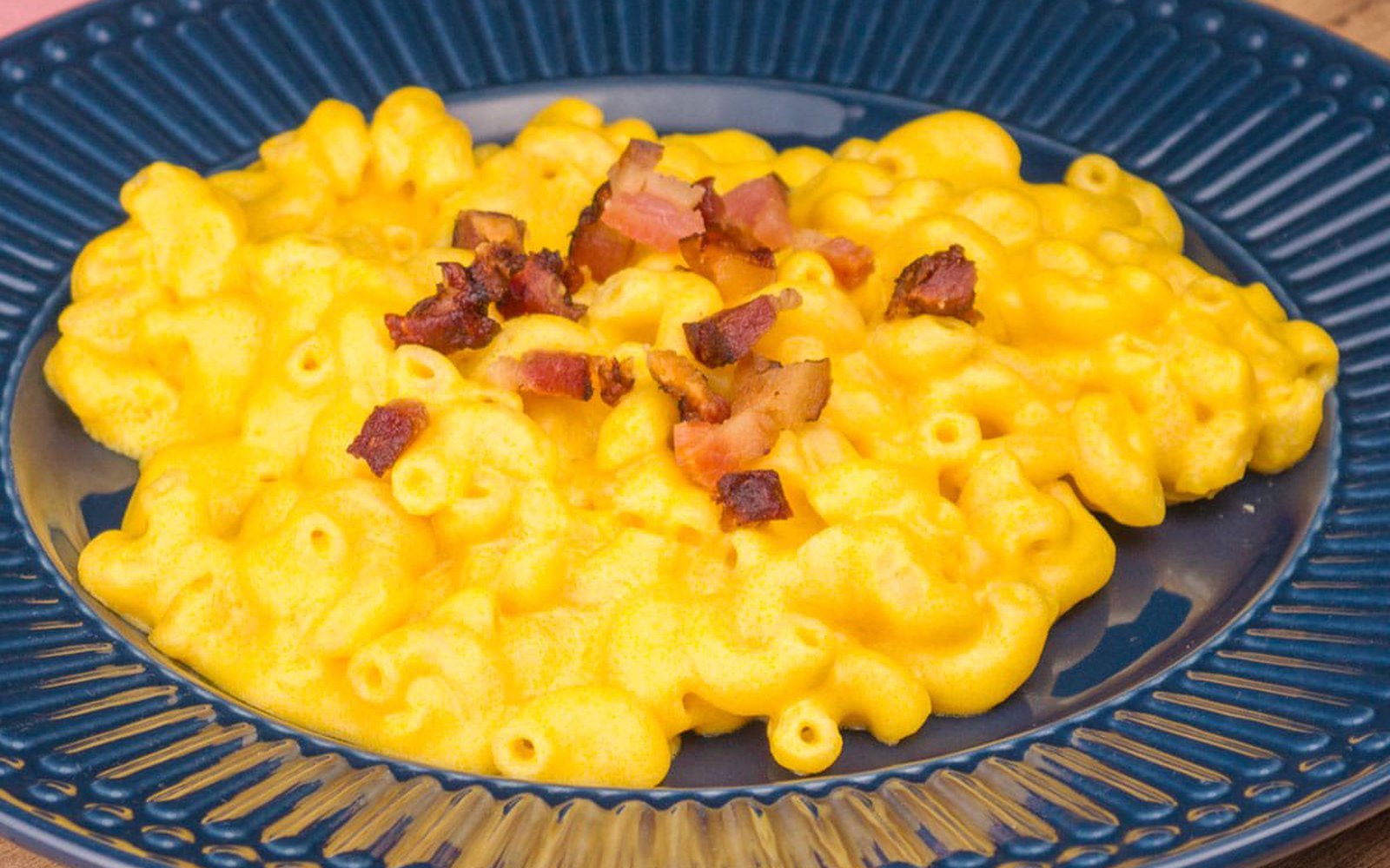 Macarrão com Cheddar e Bacon