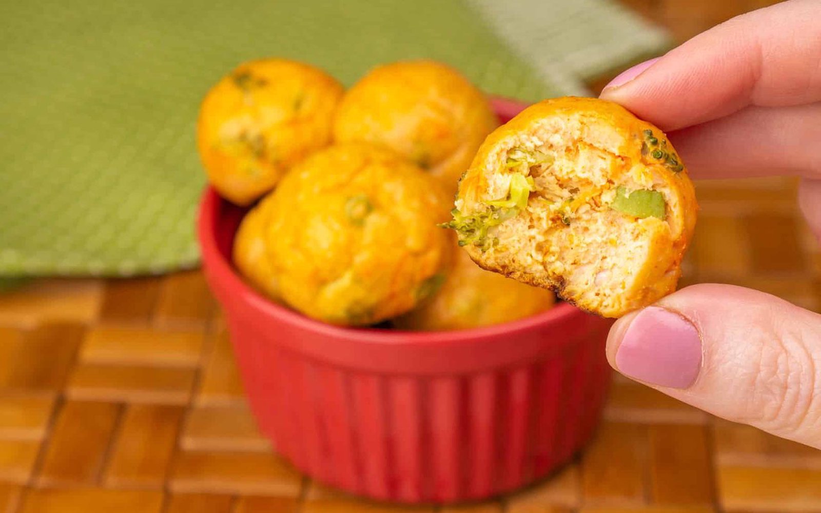 Bolinho de Frango com Legumes