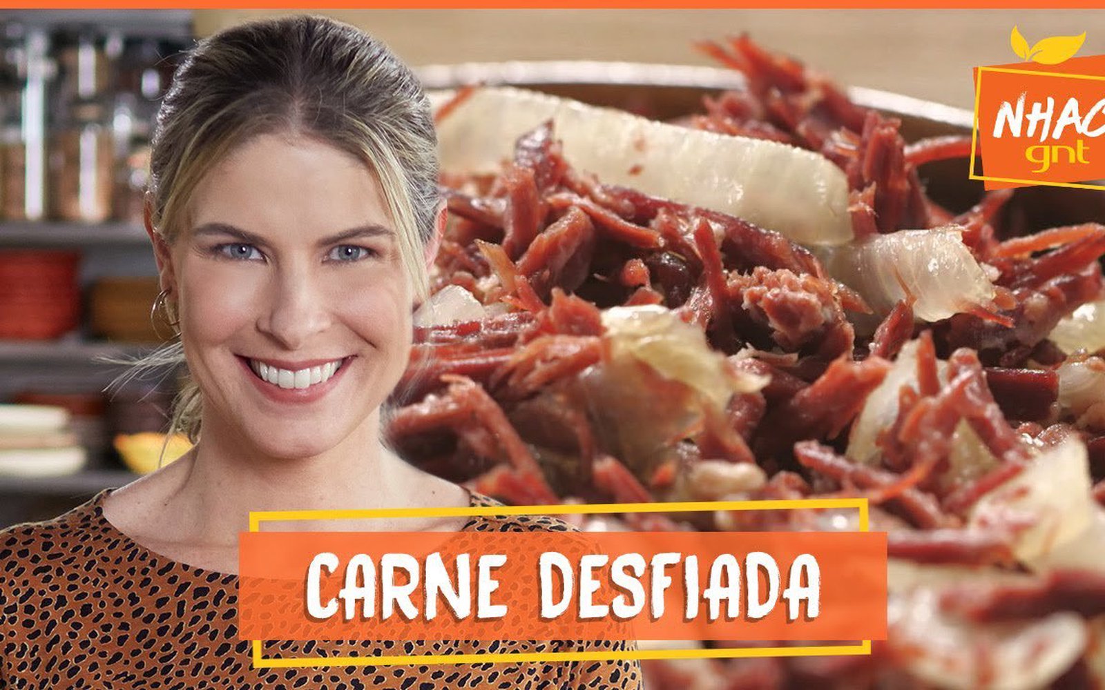 Carne-seca acebolada na manteiga de garrafa