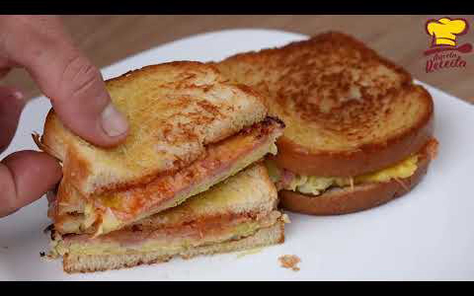 Lanche de Omelete com Repolho