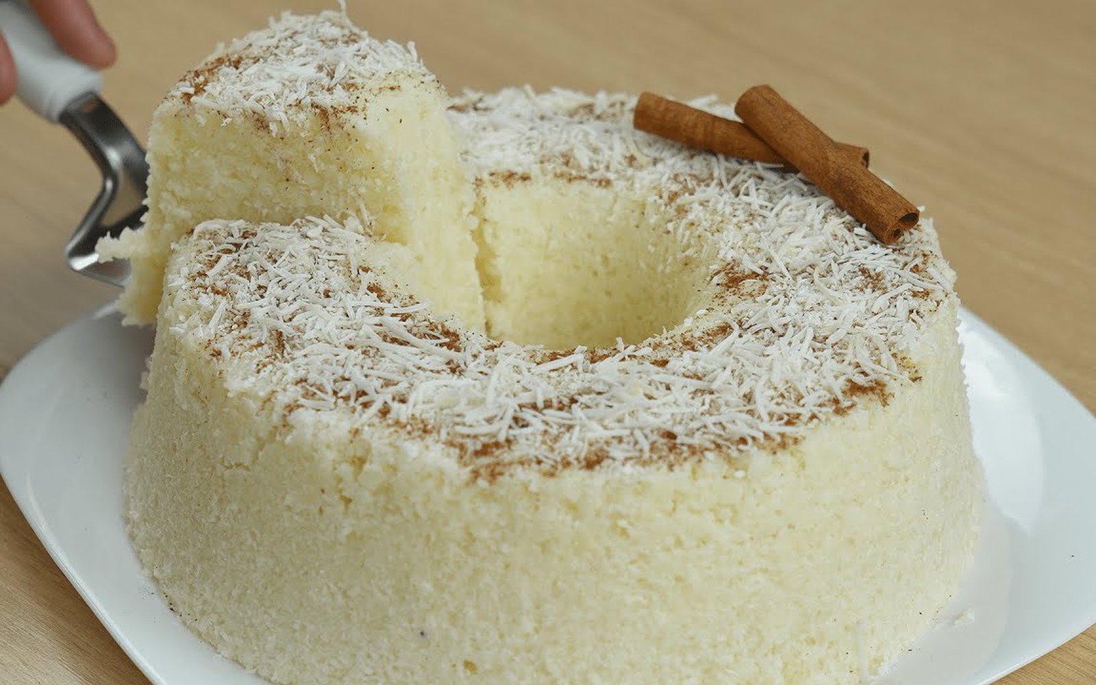 Bolo de Tapioca Cremoso