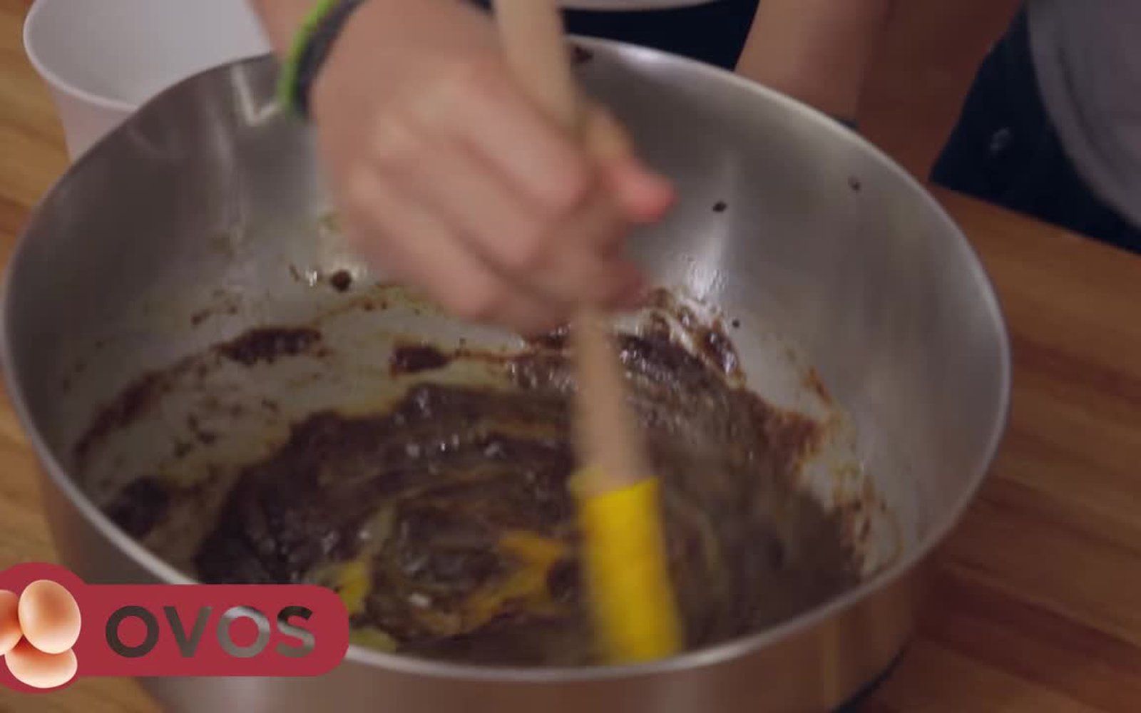 Receita de Torta de Chocolate com Ameixa