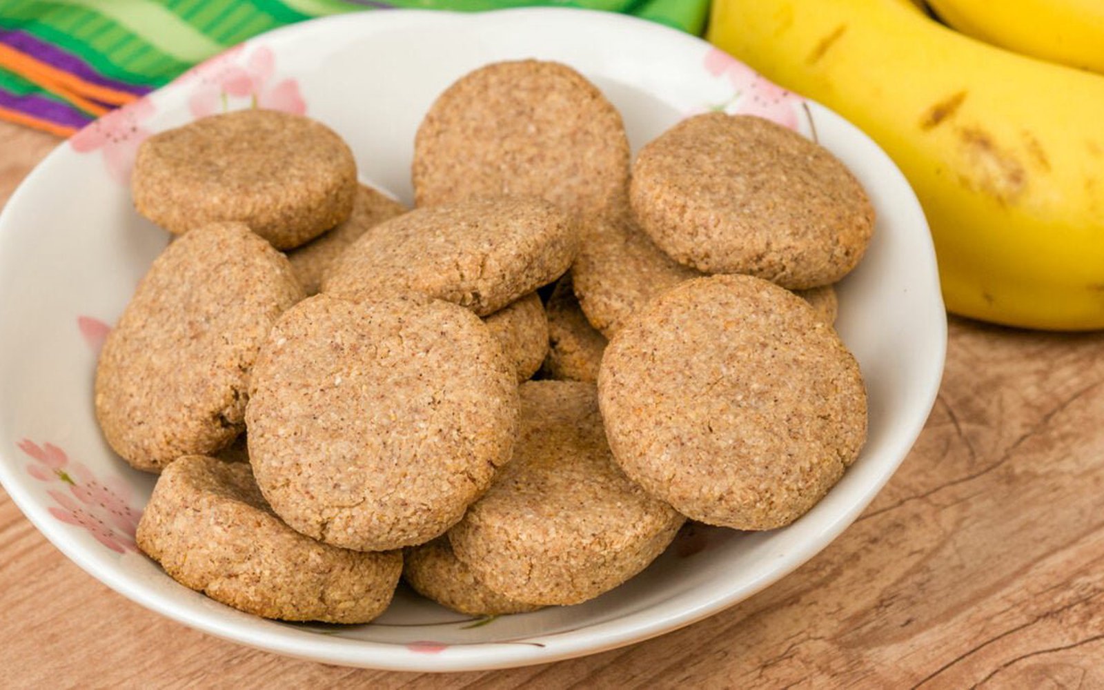 Biscoitinho de Banana, Aveia e Canela