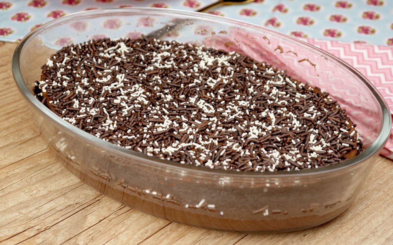 Brigadeirão de Micro-ondas na Travessa