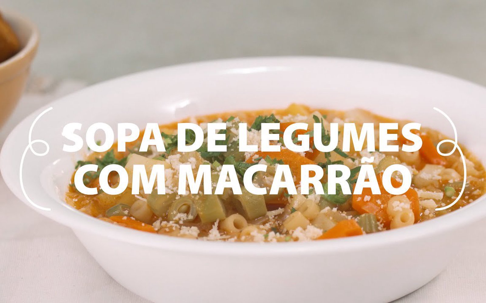 Sopa de Legumes com Macarrão