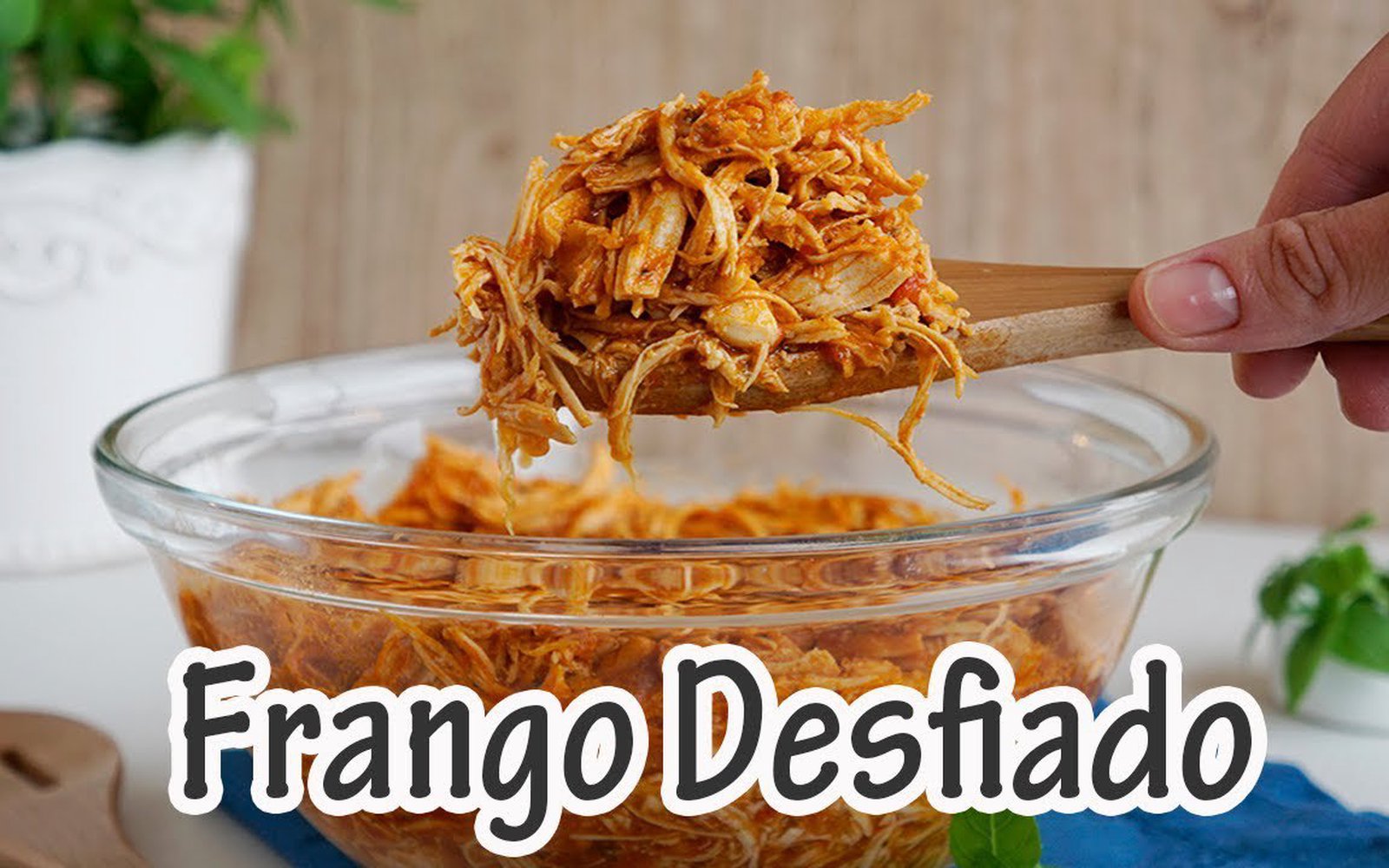 Frango Desfiado na Panela de Pressão