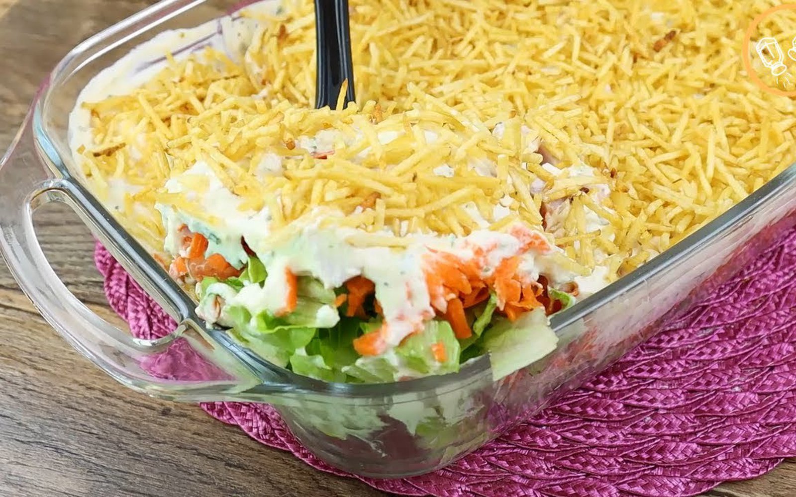 Salada com Presunto e Batata Palha