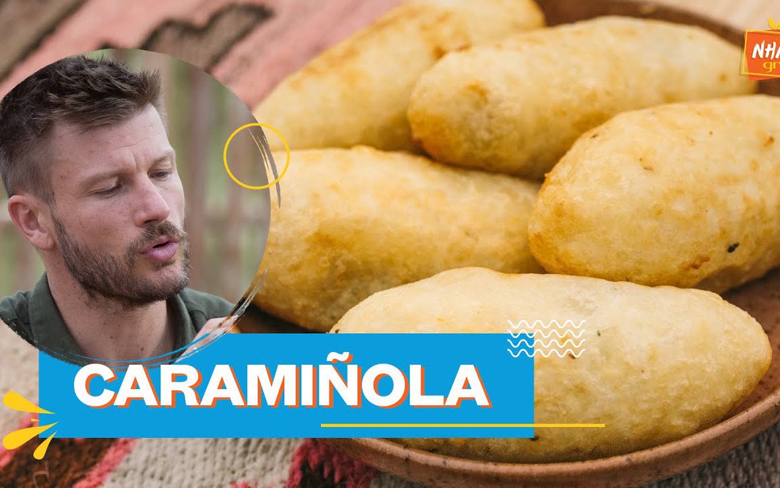 Caramiñolas (bolinho de aipim com recheio de carne moída)