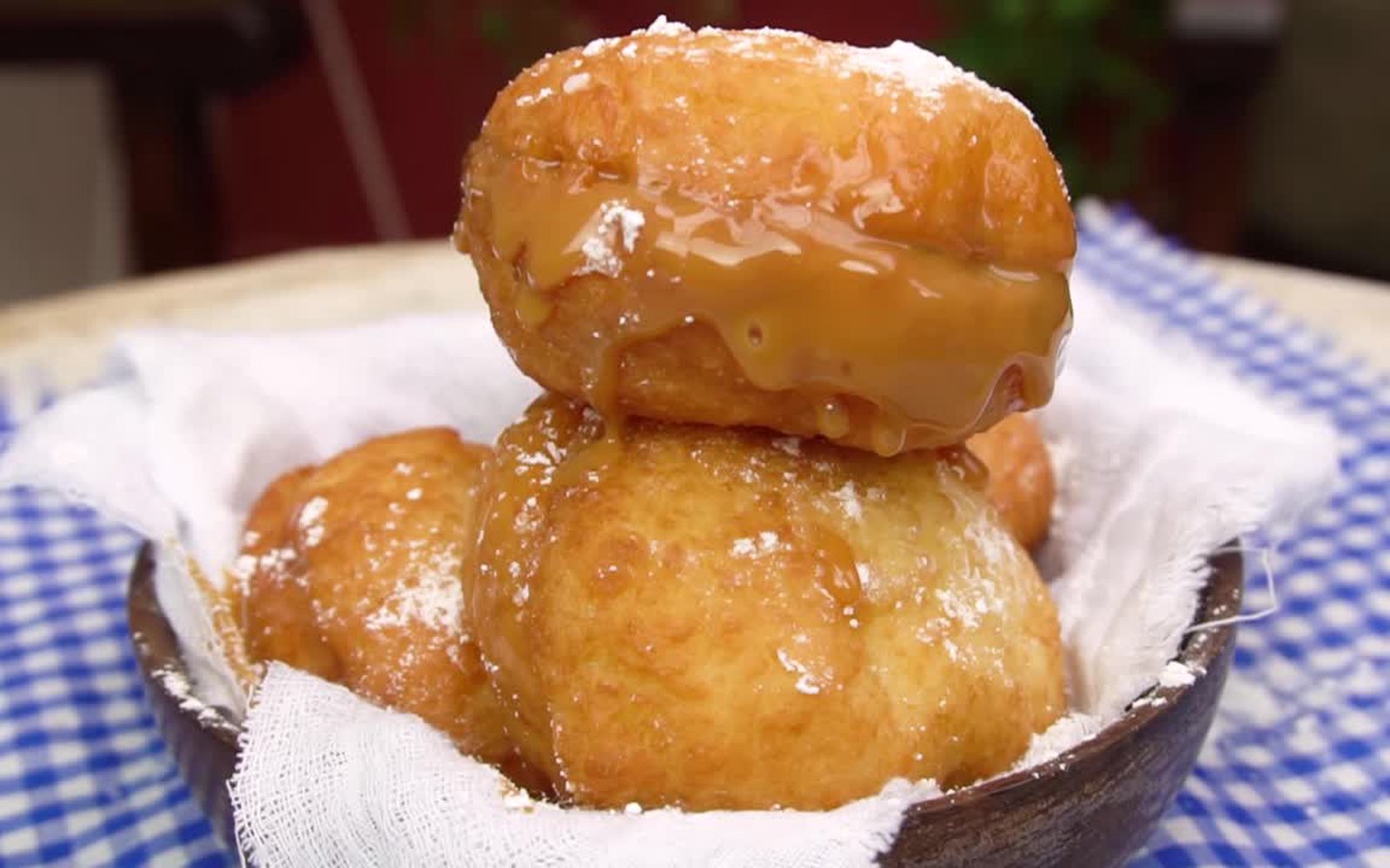 Receita de Sonho de Doce de Leite