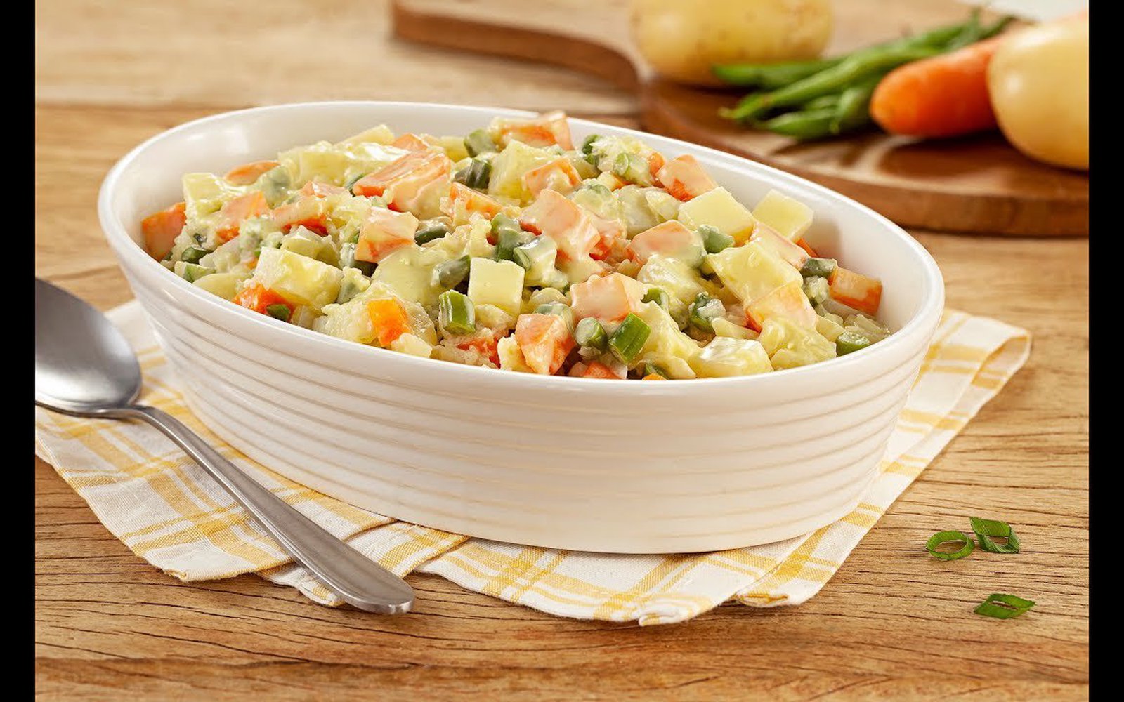 Salada de Maionese de Ervas