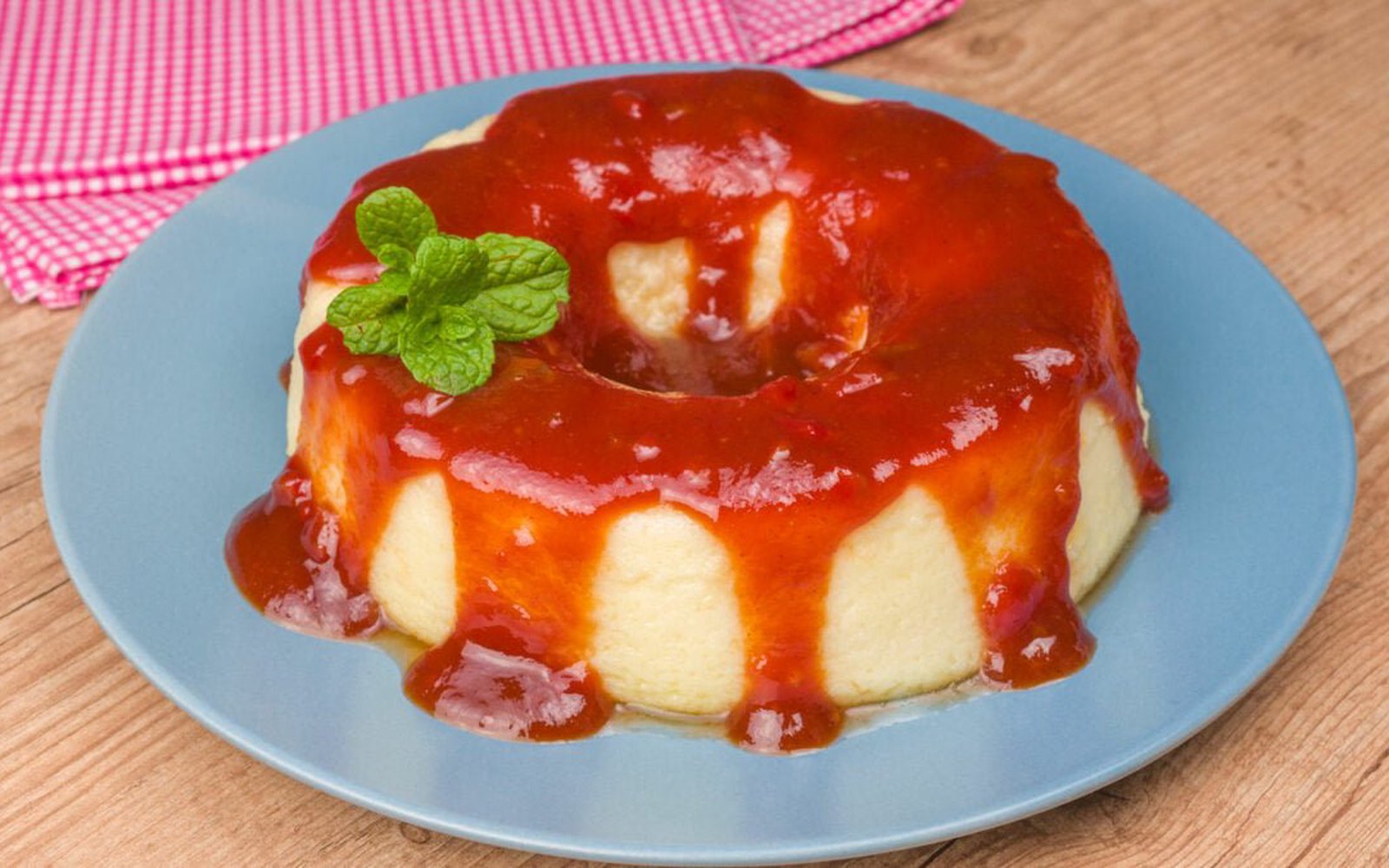 Pudim de Queijo com Goiabada