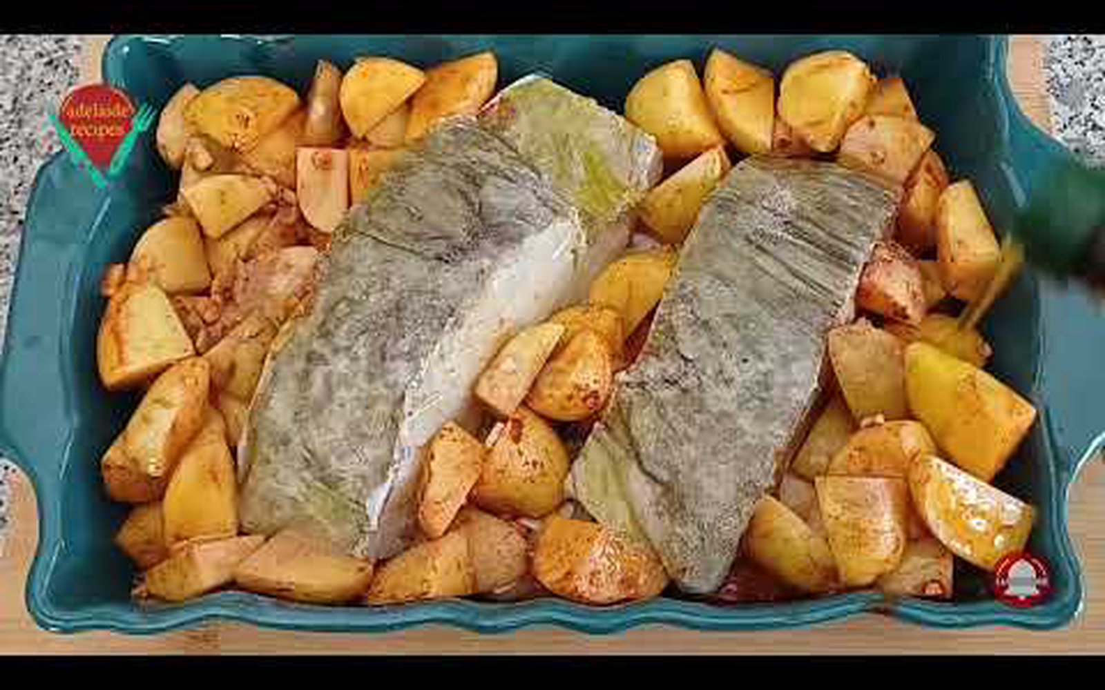 Bacalhau Assado no Forno com Batatinhas e Pimentos