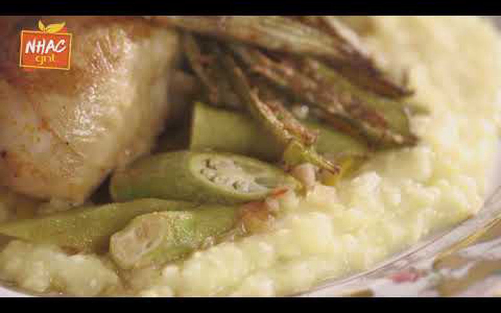 Frango com quiabo
