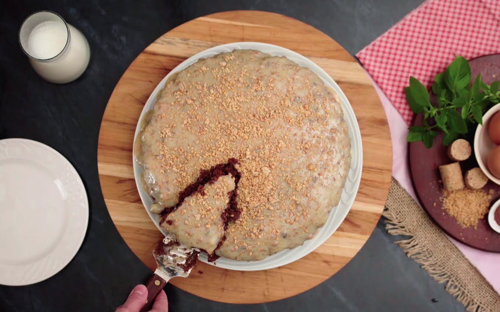 Bolo de Paçoca Surpresa