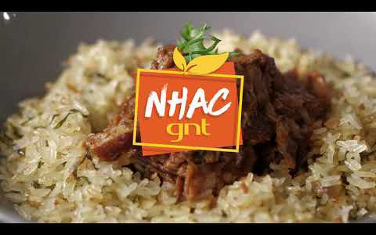 Ragu de costelinha de porco na panela de pressão