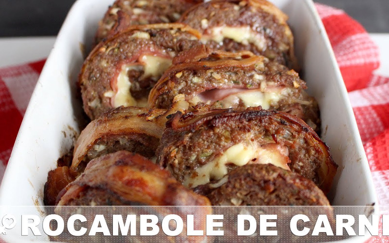 Rocambole de Carne com Bacon
