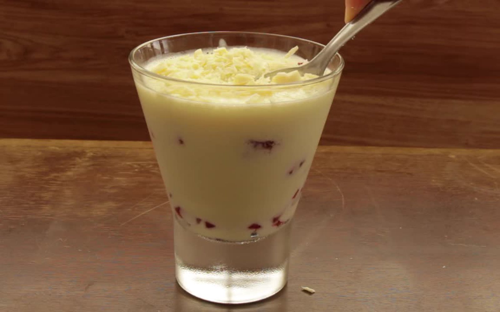 Receita de Mousse de Leite em Pó com Morango