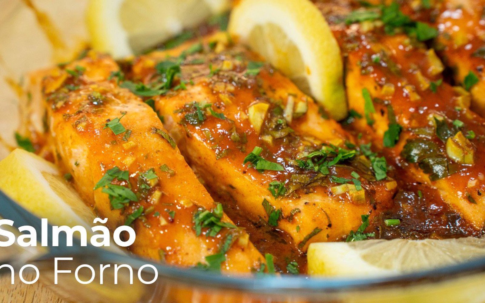 Salmão Assado no Forno com Mostarda e Mel