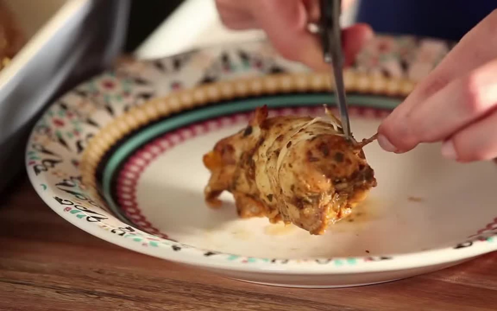 Receita de Rolê de Frango com Damasco e Champanhe