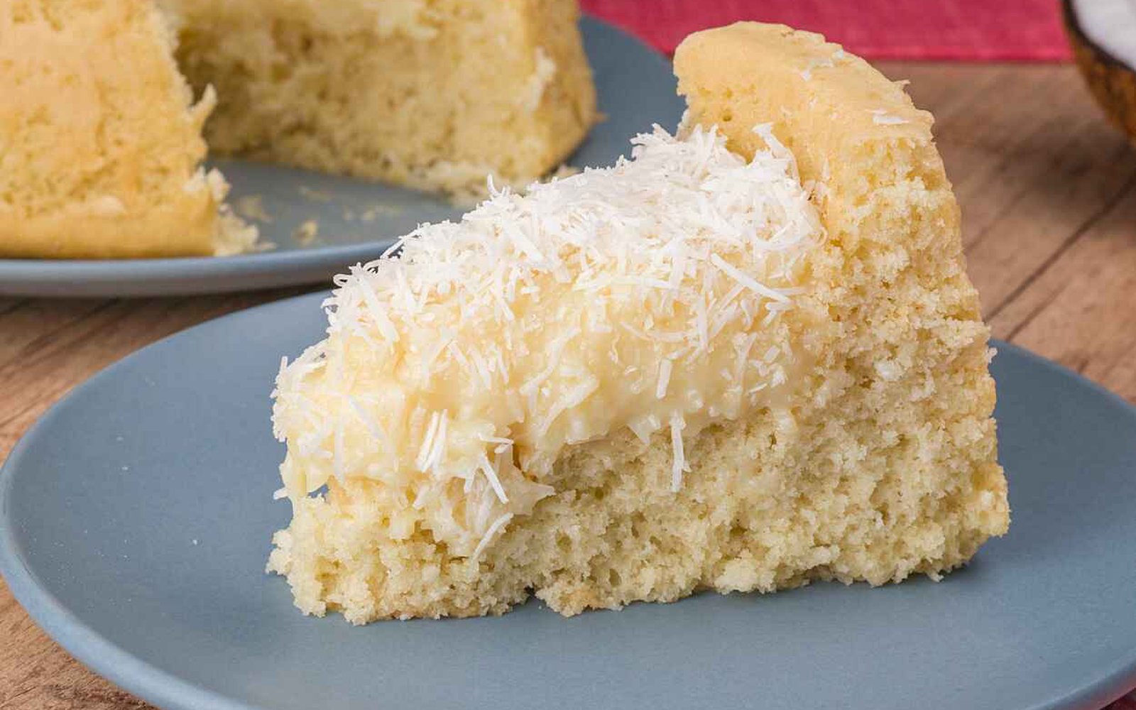 Bolo de Coco Piscina de Liquidificador