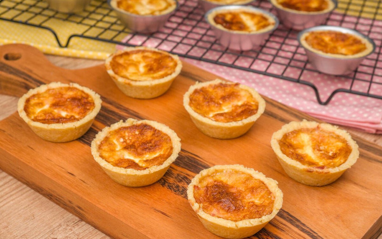 Empadinha de Presunto e Queijo