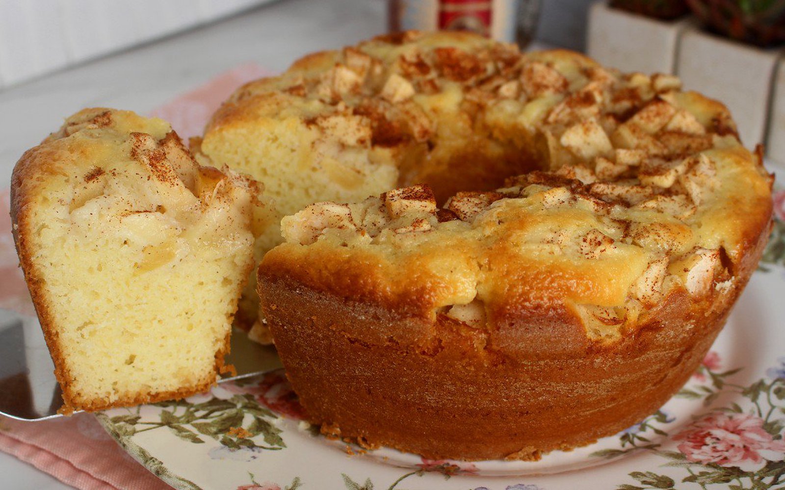 Bolo de Maçã com Canela