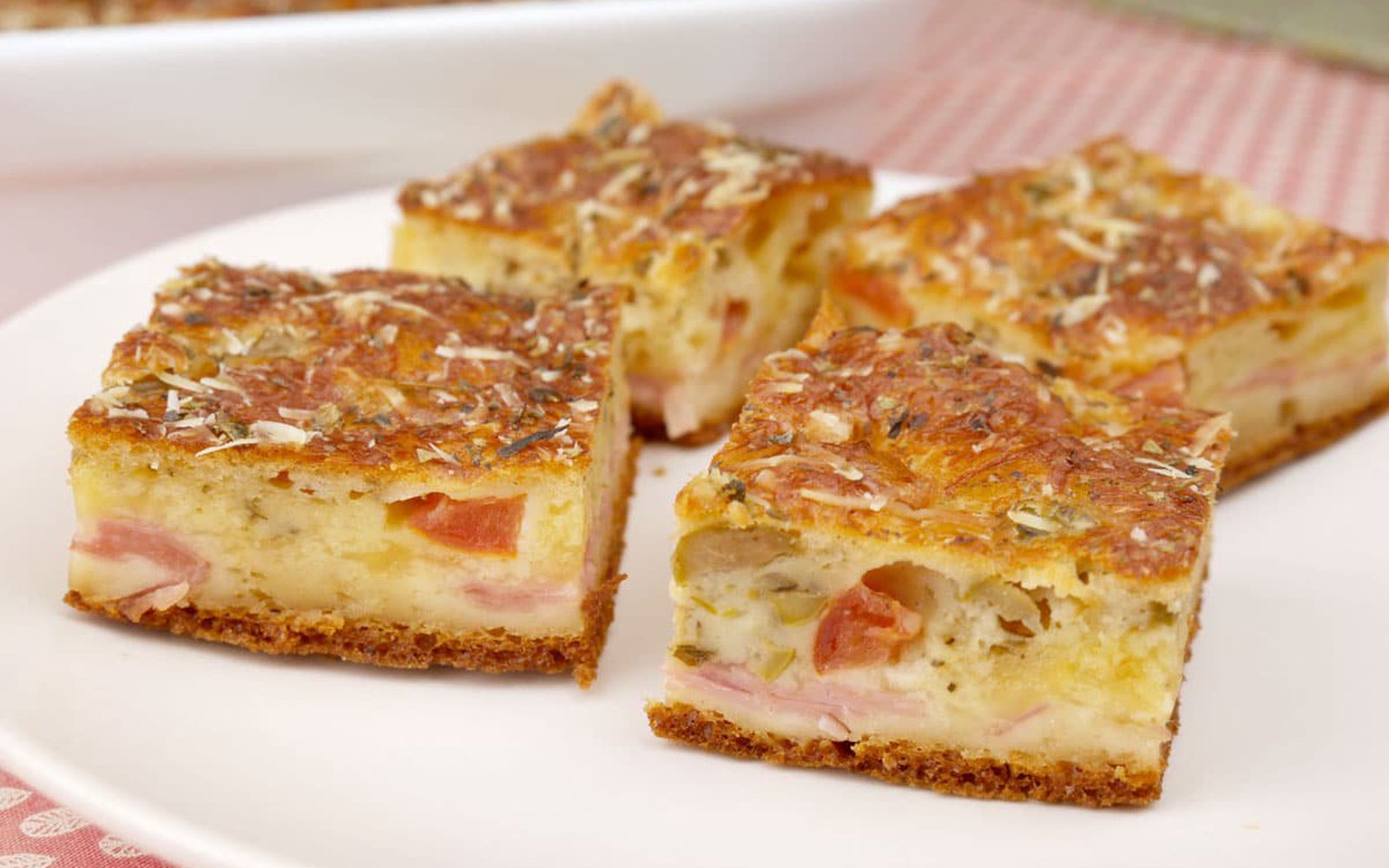 Torta de Liquidificador de Presunto e Queijo