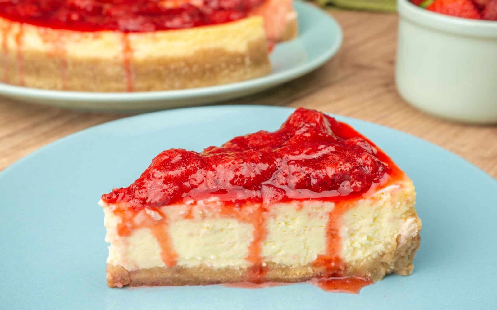 Cheesecake com Calda de Morango