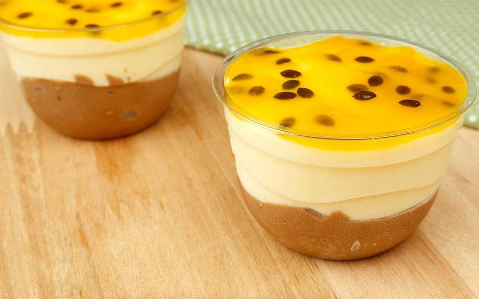 Mousse chocolate e maracujá