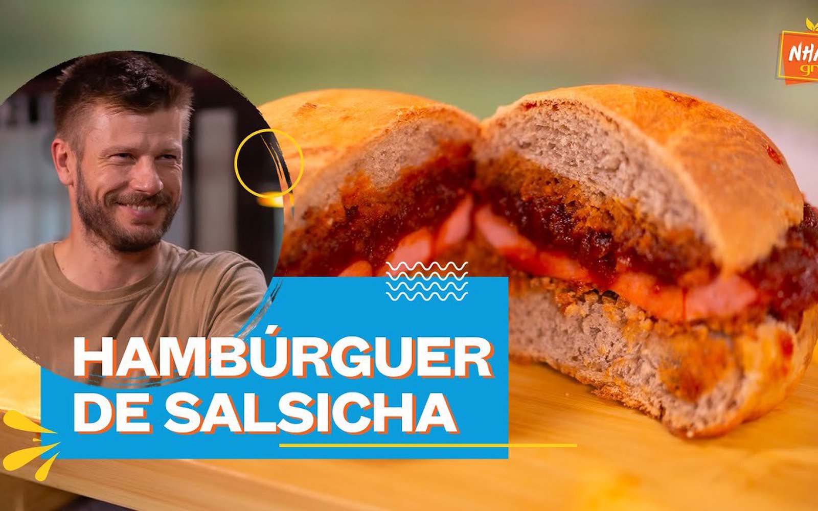 Pão de casca de banana com hambúrguer de salsicha e molho barbecue de melancia