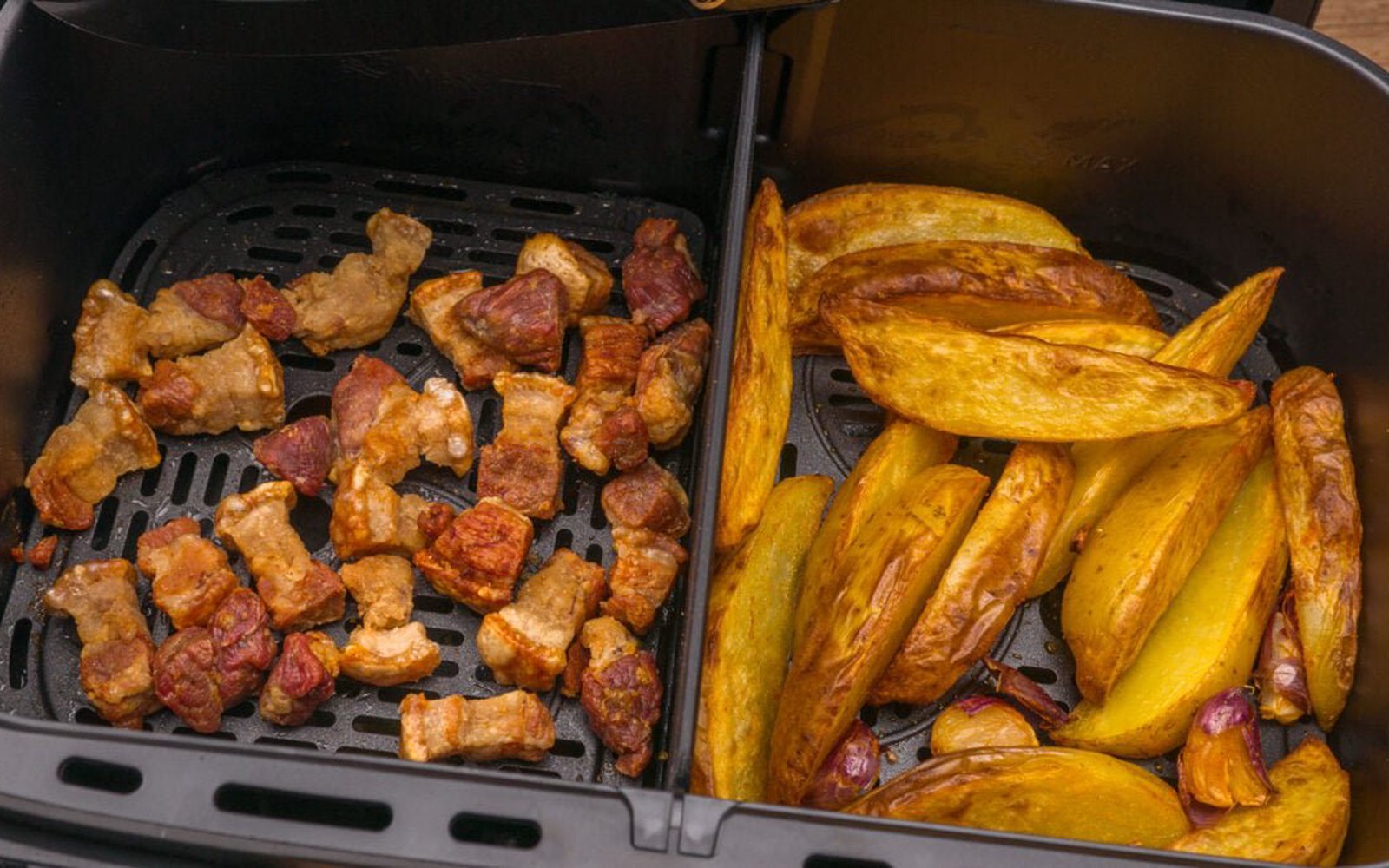 Torresmo e Batata Rústica na Airfryer