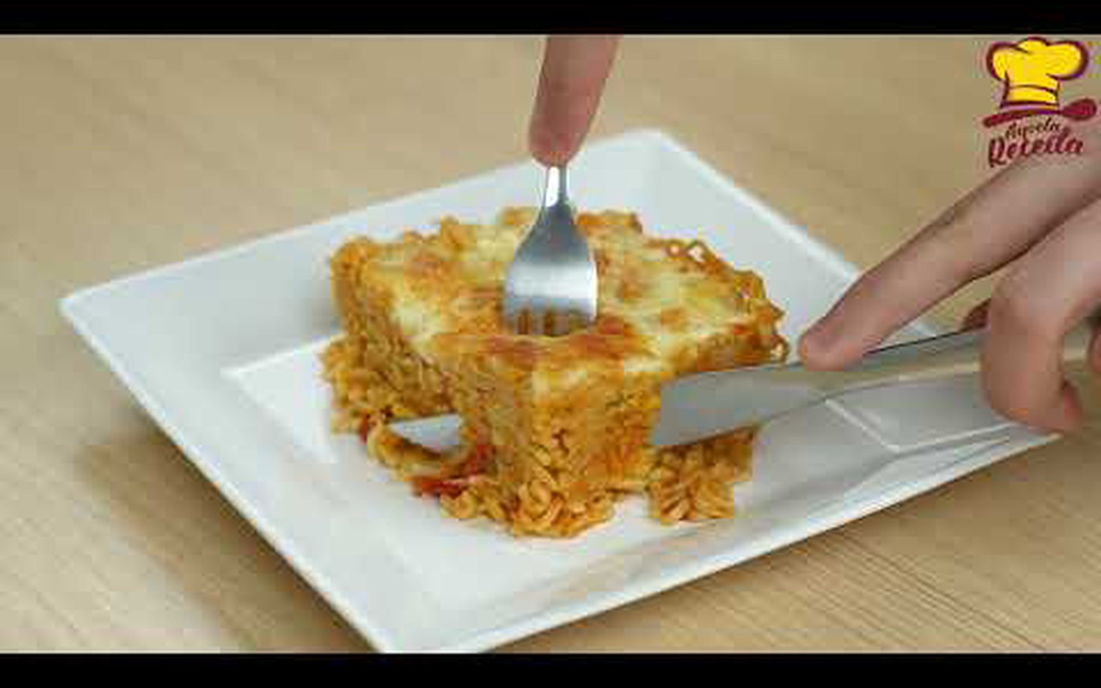 Macarrão Instantâneo no Forno