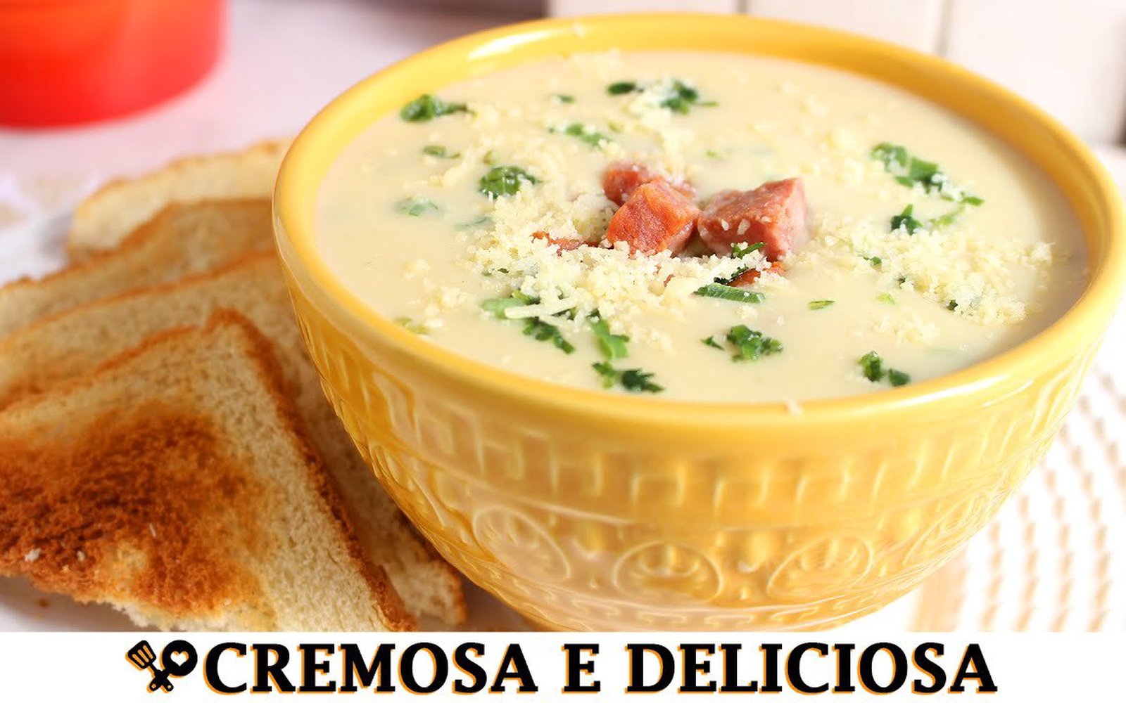 Sopa Cremosa de Alho-poró com Calabresa