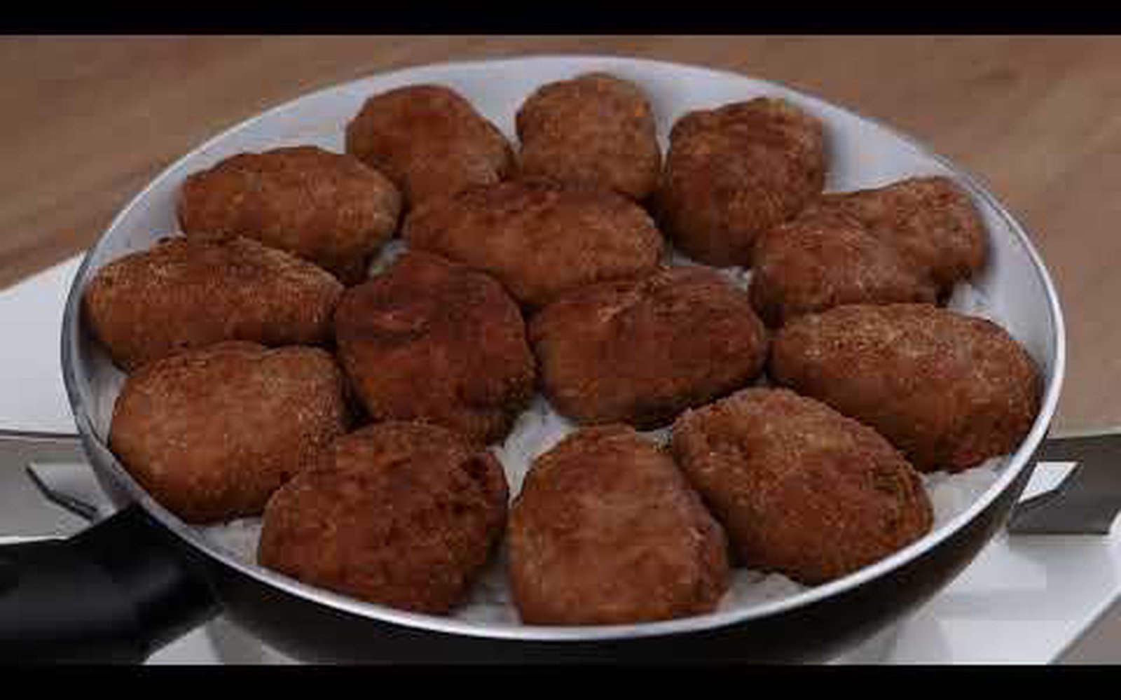Bolinhos de Carne com Arroz