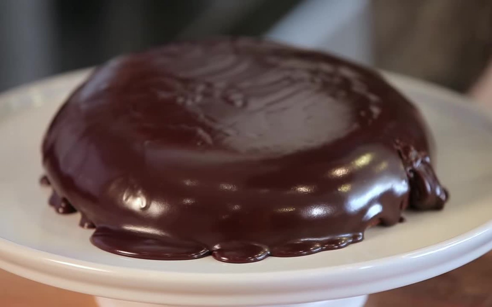 Receita de Bolo de Frigideira com Calda de Nutella