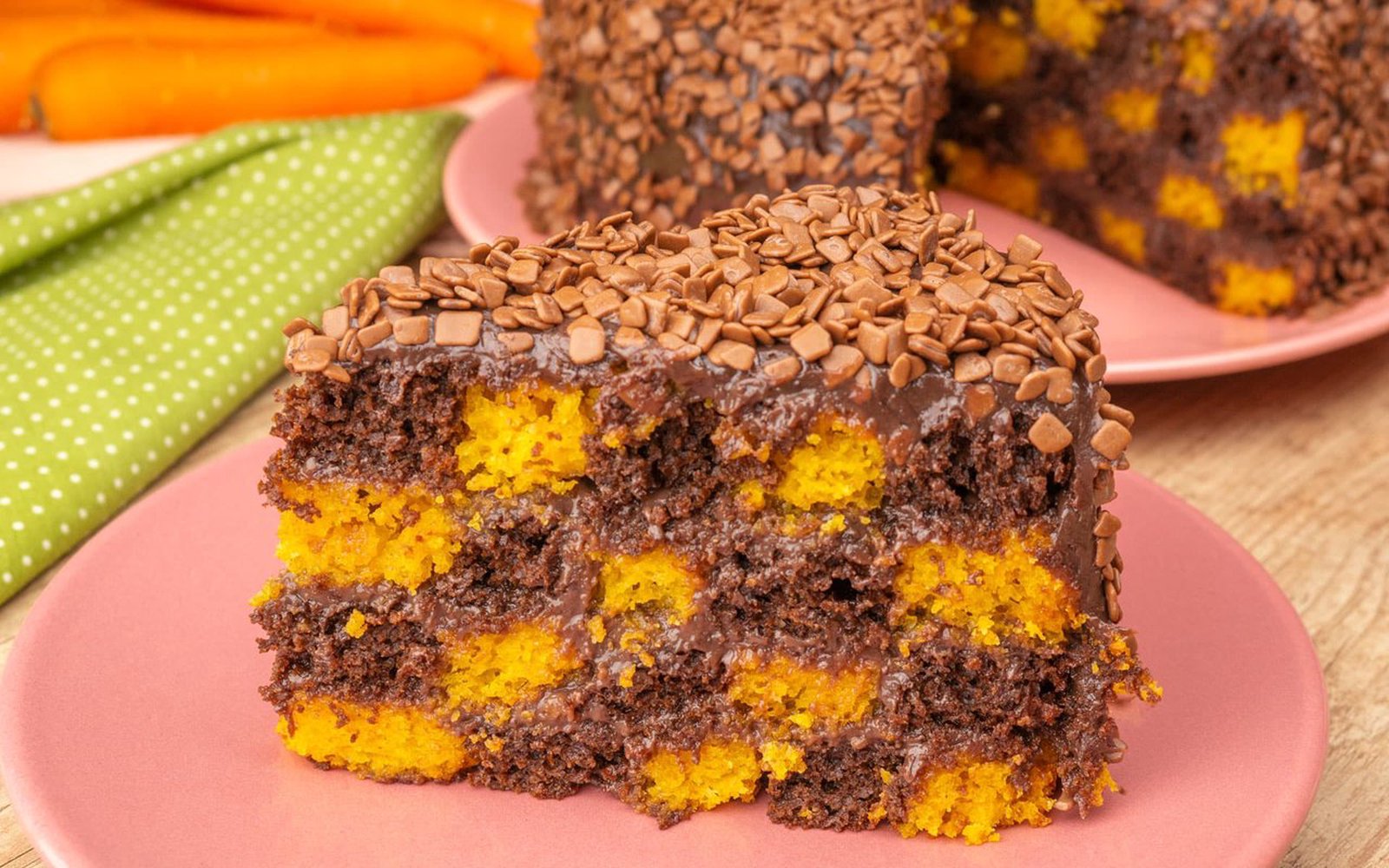 Bolo Xadrez de Cenoura com Chocolate