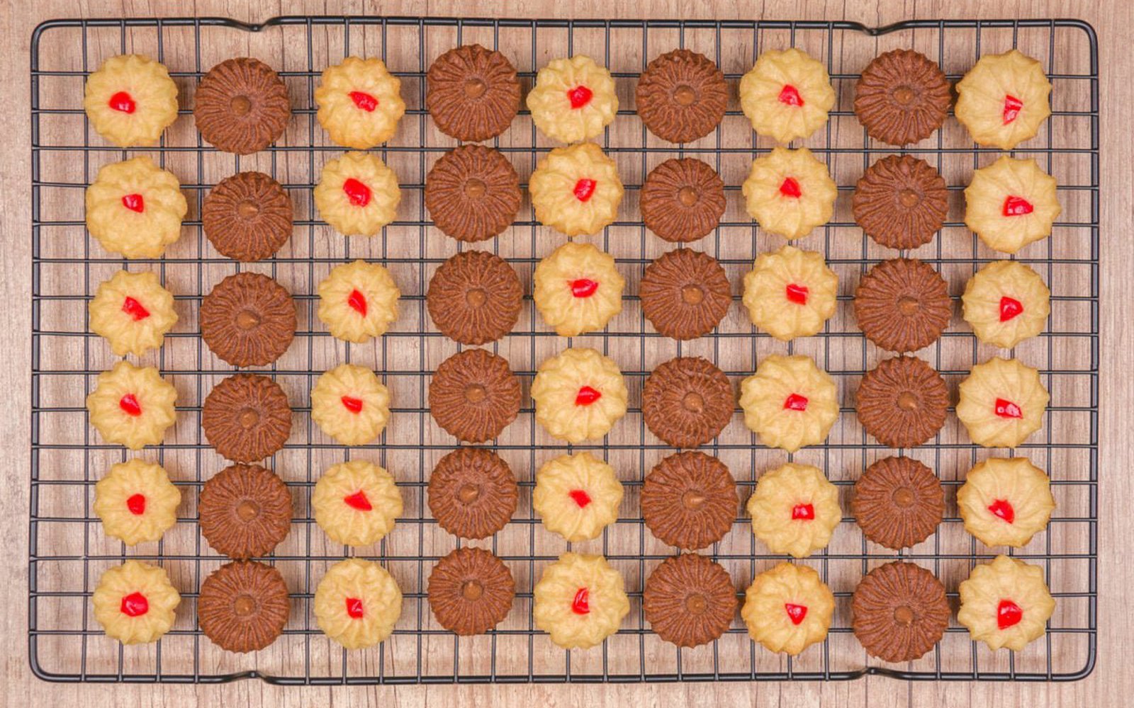 Biscoitinhos Amanteigados - Petit Four