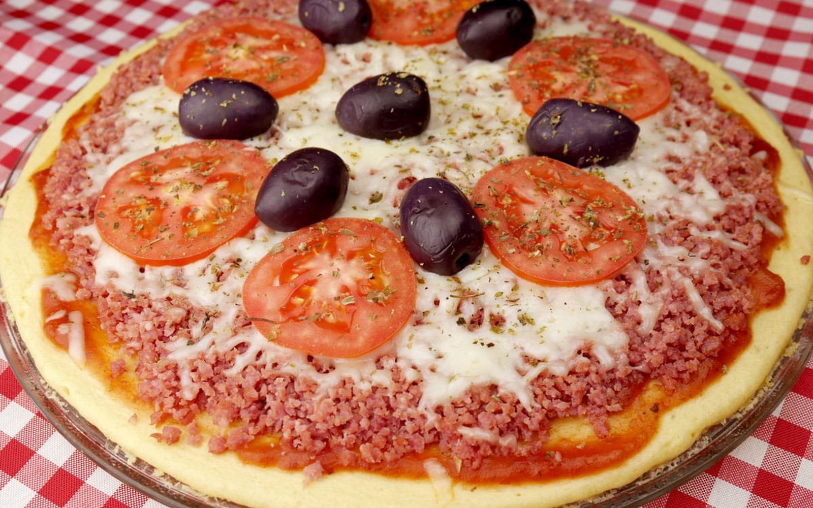 Pizza de Micro ondas fácil pronta em 8 minutos