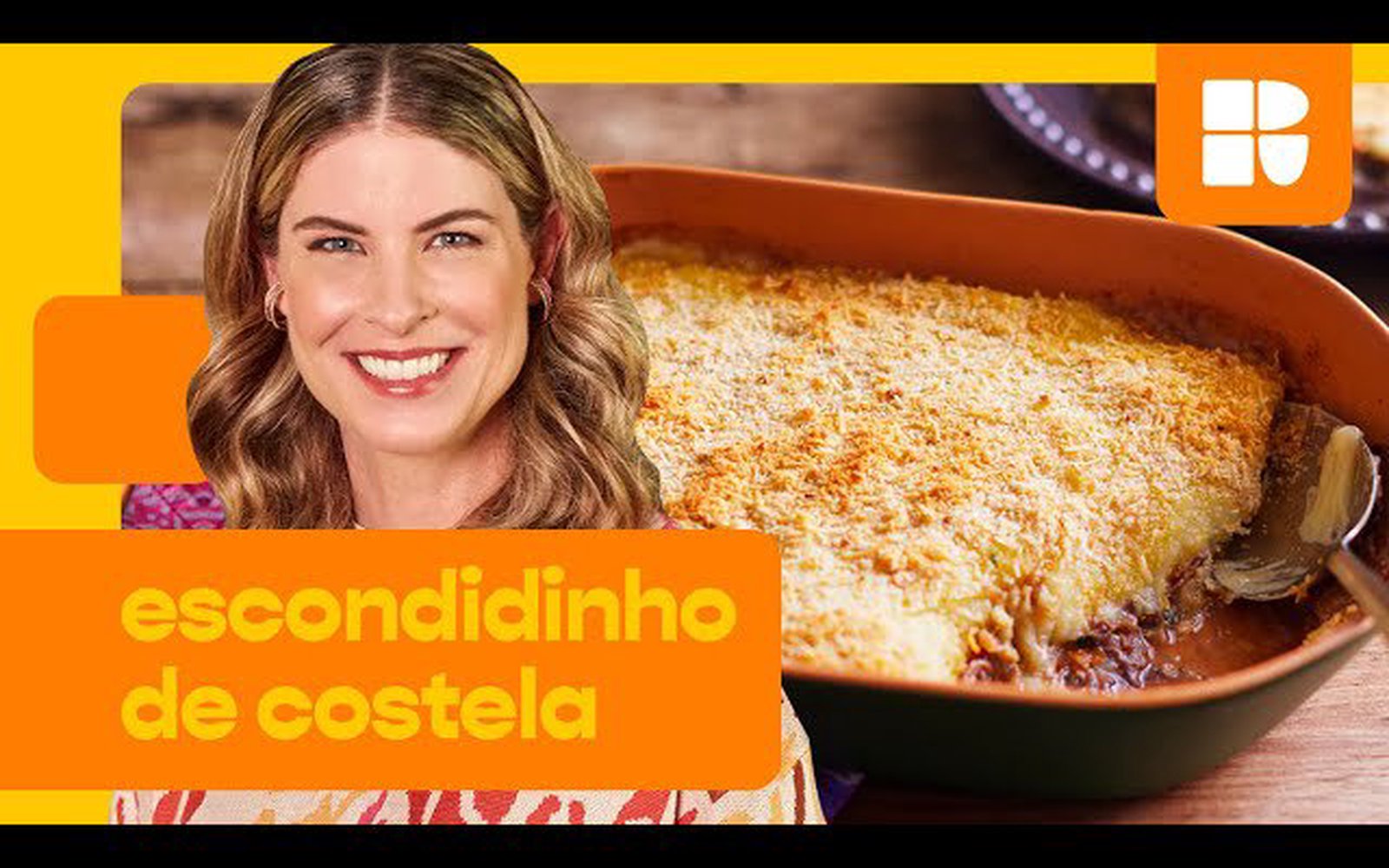 Escondidinho de costela desfiada com purê de mandioca