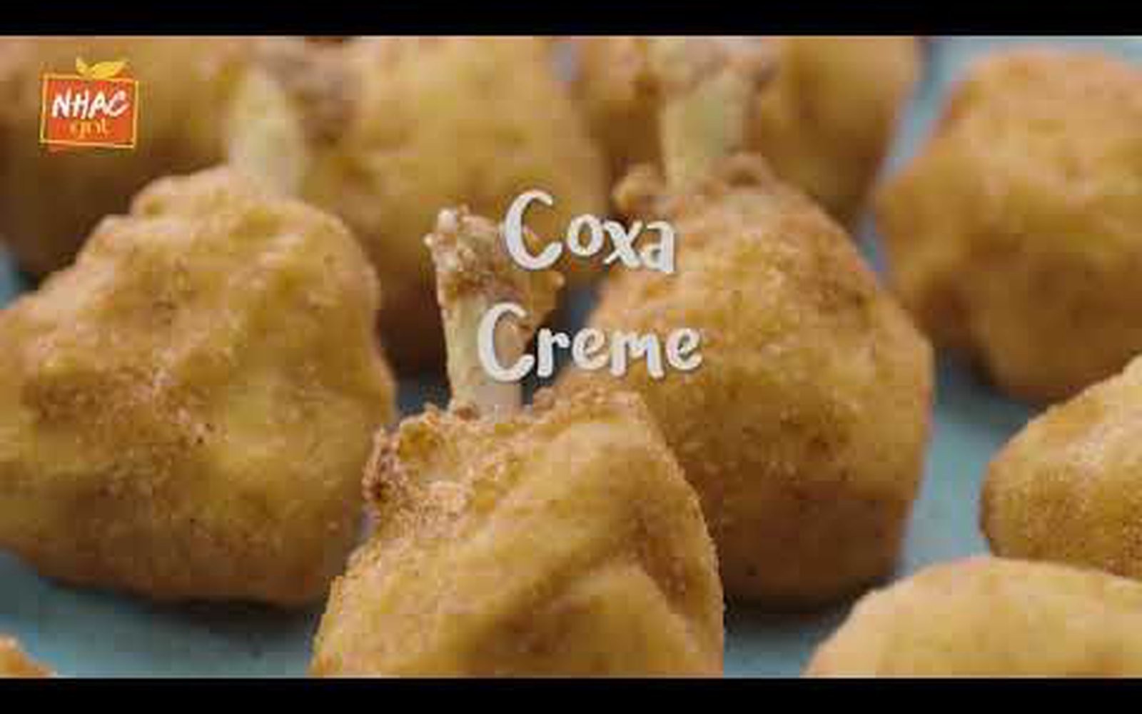 Coxinha de Frango com Massa Crocante (Coxa Creme)