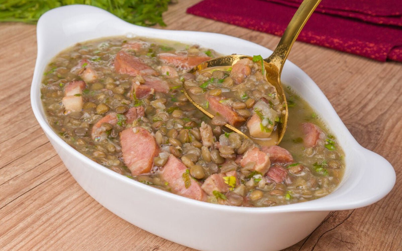 Lentilha com Calabresa e Bacon