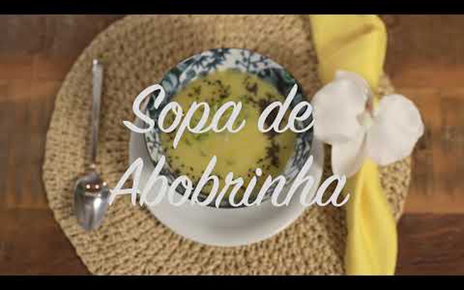 Sopa de Abobrinha Vegana