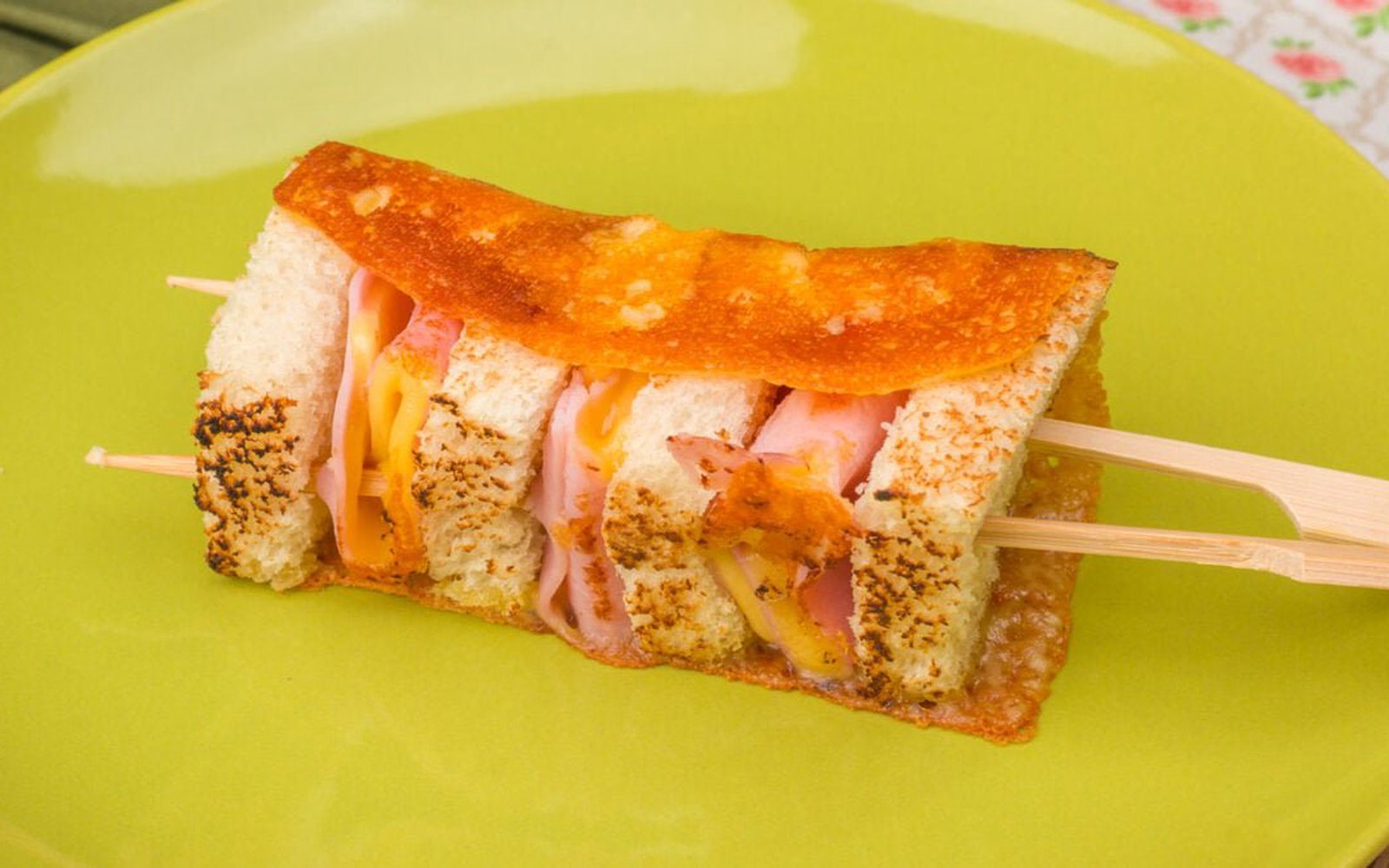 Misto Quente no Palito