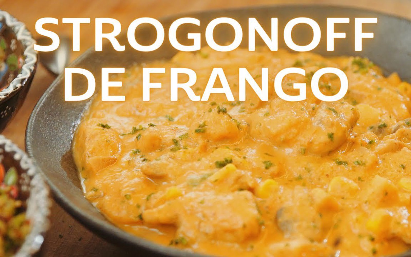 Strogonoff de Frango com Molho Rústico