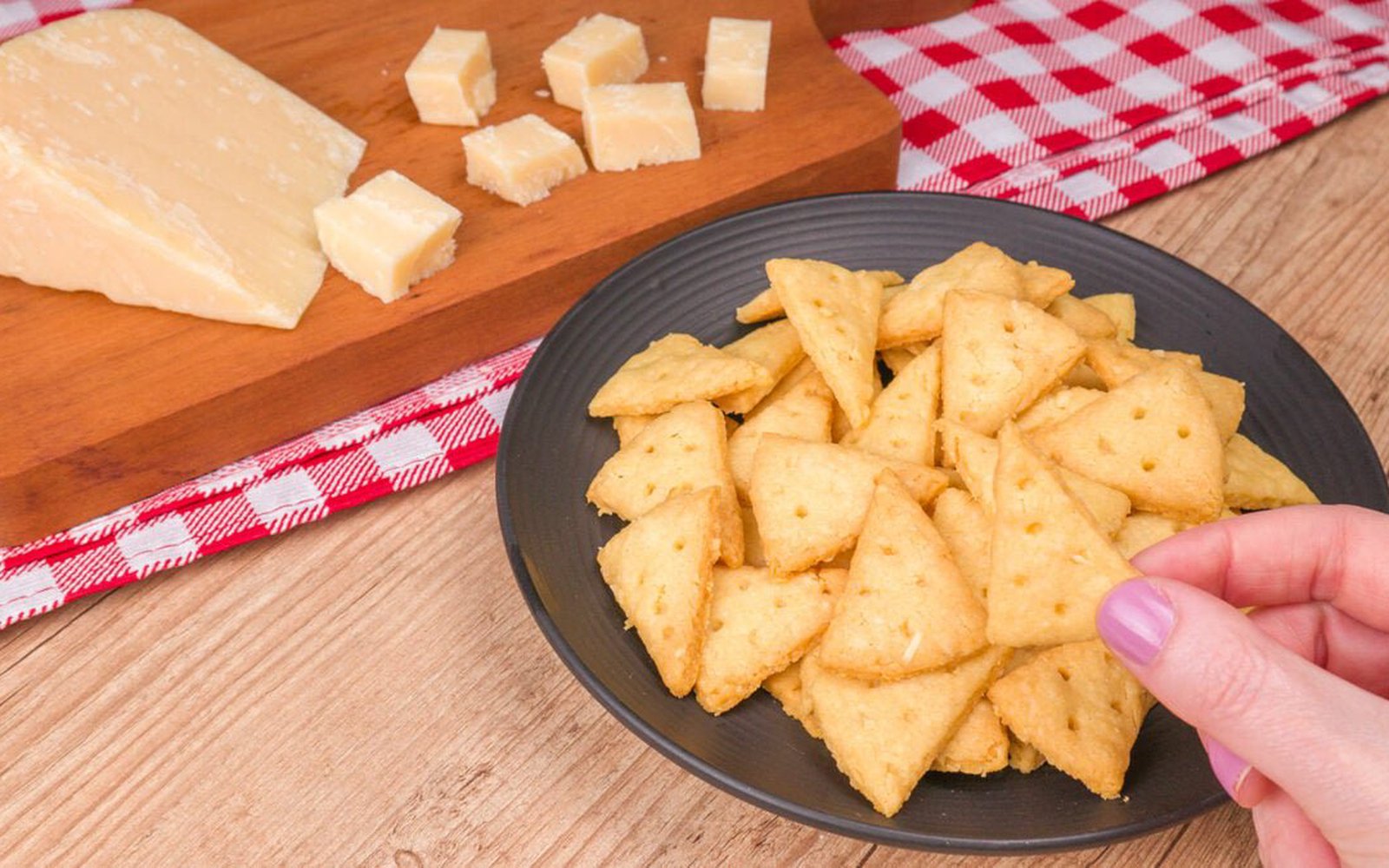 Biscoito de Queijo Parmesão