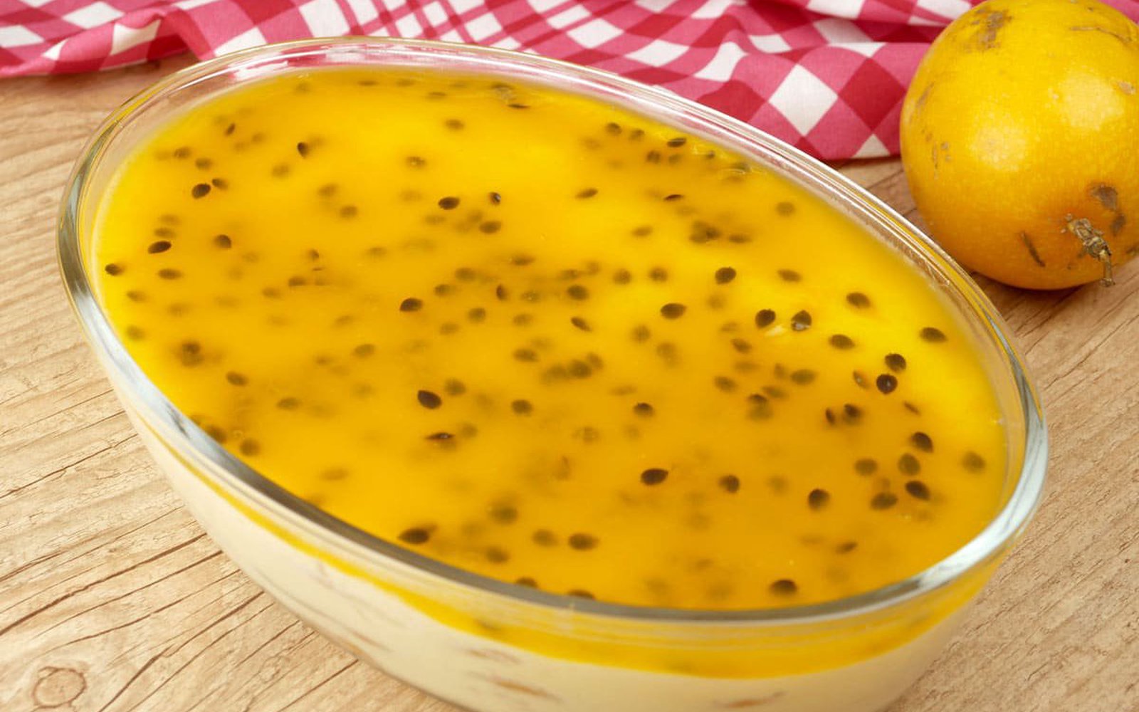 Pavê de Maracujá super rápido e fácil