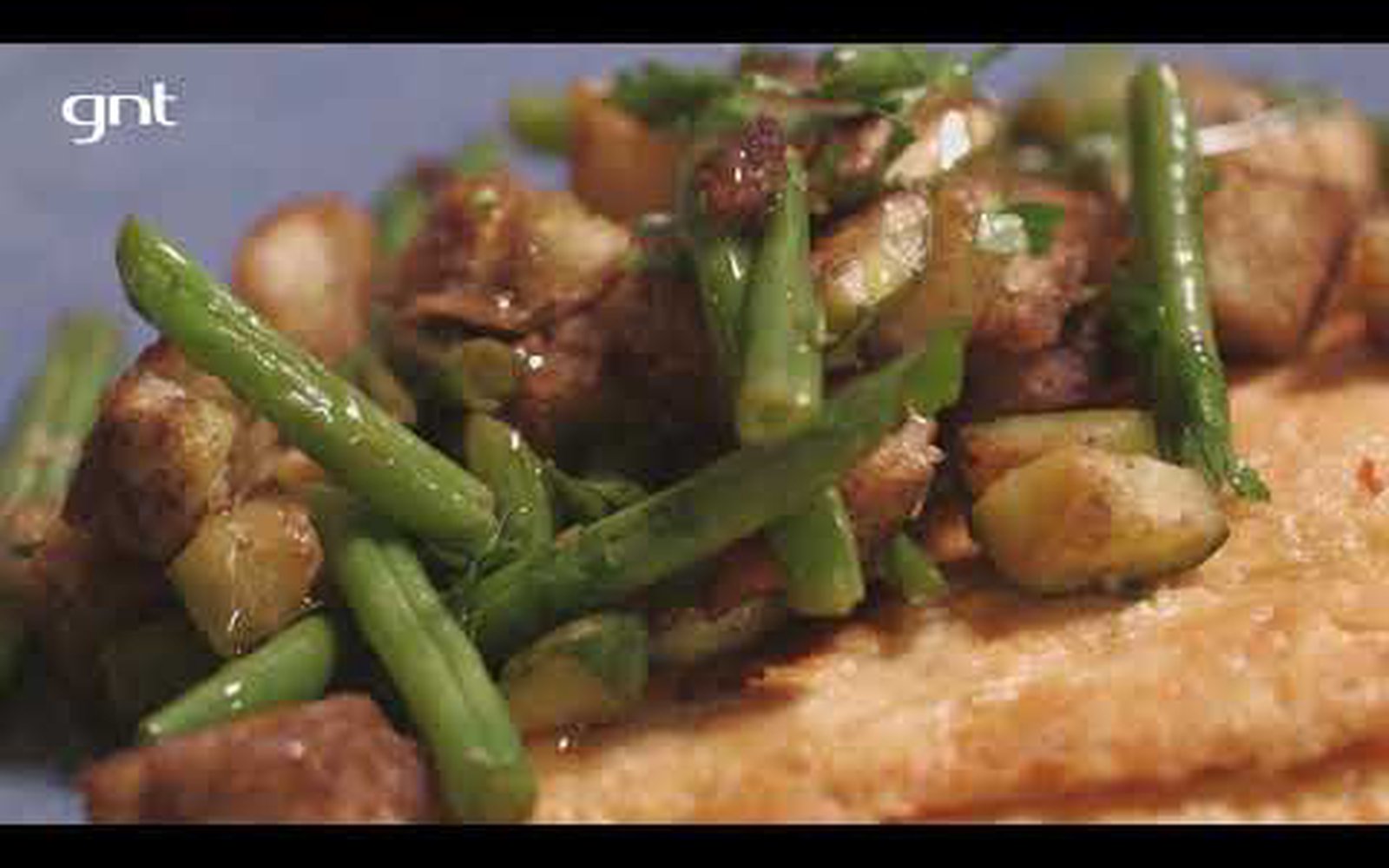 Frango com crosta de parmesão