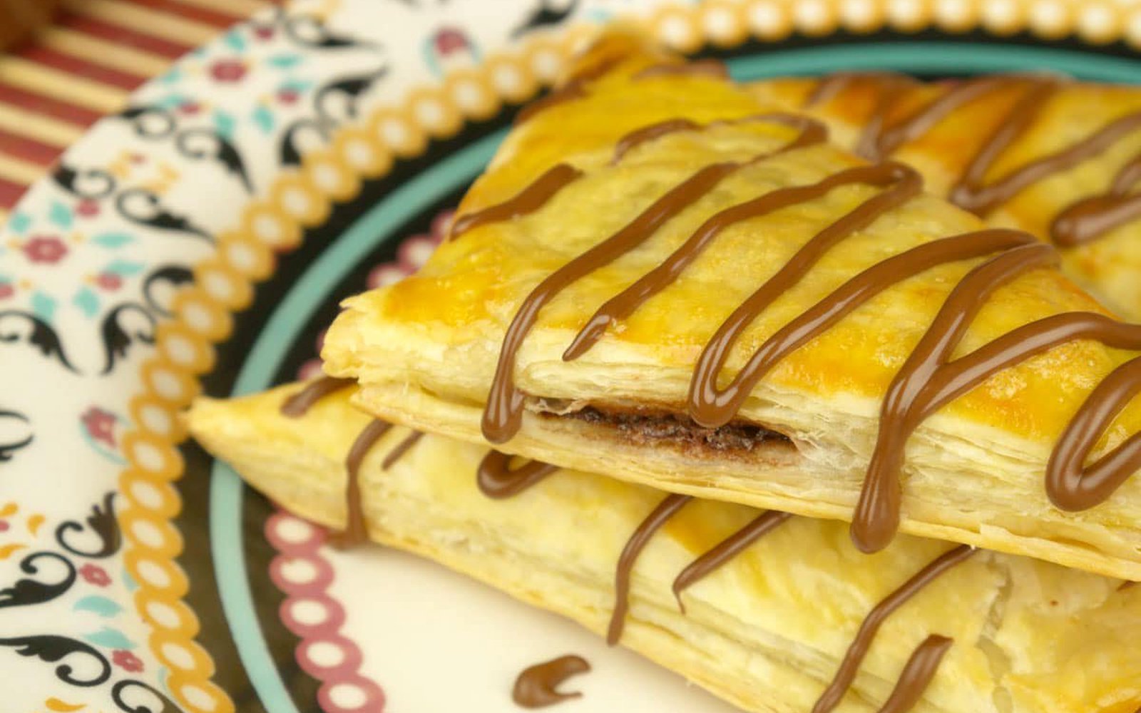 Folhado de Nutella com apenas 3 ingredientes