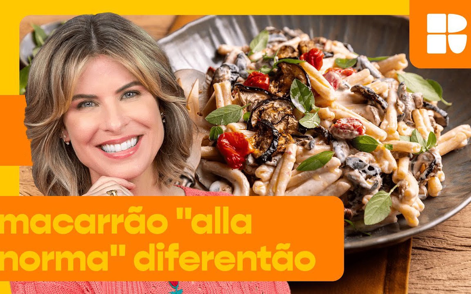 Macarrão com ricota, berinjela e tomate