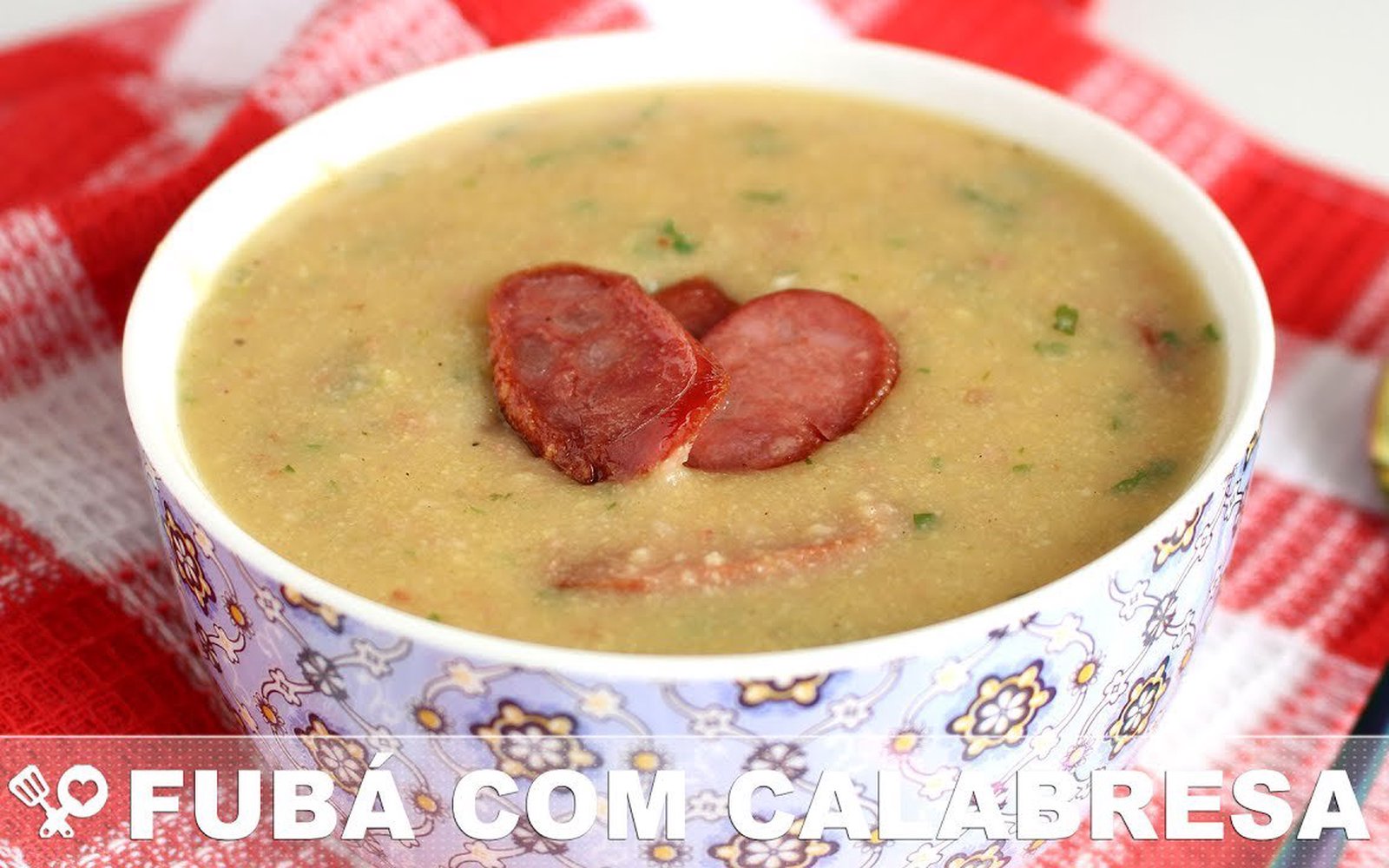 Sopa de Fubá com Calabresa